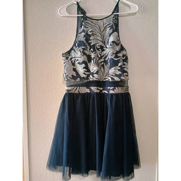 Teeze Me Size 11/12 Women's Silver And Blue Prom Dress - Picture 1 of 13